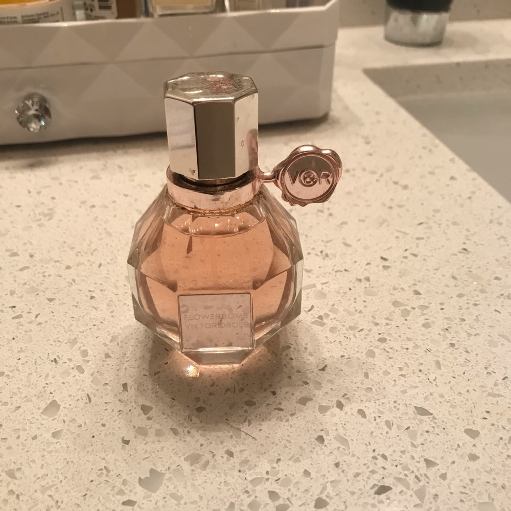 FLOWERBOMB by Riktor & Rolf